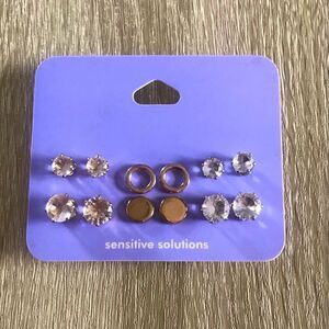 NWOT … Set Of 6 Stud Earrings